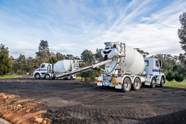Best Concrete Sidewalk Installation  in Flat Rock, MI